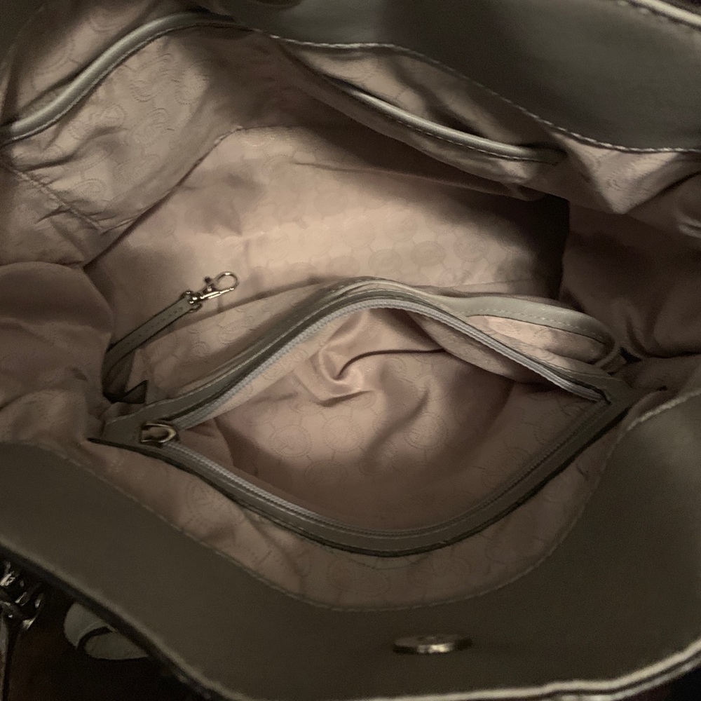 Purse - Picture 5 of 5